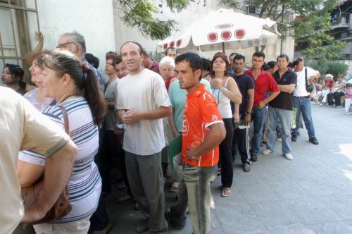 Κύκλο επαφών με οργανώσεις μεταναστών ξεκινά το υπουργείο Εργασίας