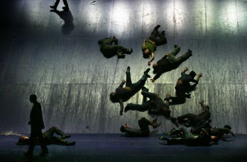 Μια πρωτοποριακή εξάωρη παράσταση ετοιμάζει ο Δημήτρης Παπαϊωάννου