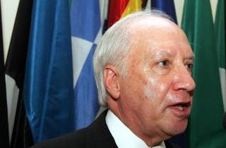 Νέα συνάντηση των διαπραγματευτών Ελλάδας-ΠΓΔΜ και Μάθιου Νίμιτς την Τετάρτη