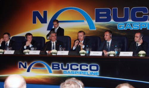 Ευρωπαϊκές πιέσεις για συγχώνευση του ελληνοϊταλικού αγωγού φυσικού αερίου με τον Nabucco