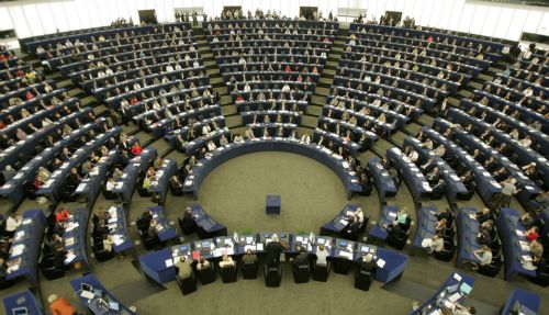 Λύση σε παγκόσμιο επίπεδο ζητεί το Ευρωπαϊκό Κοινοβούλιο για τα τρόφιμα