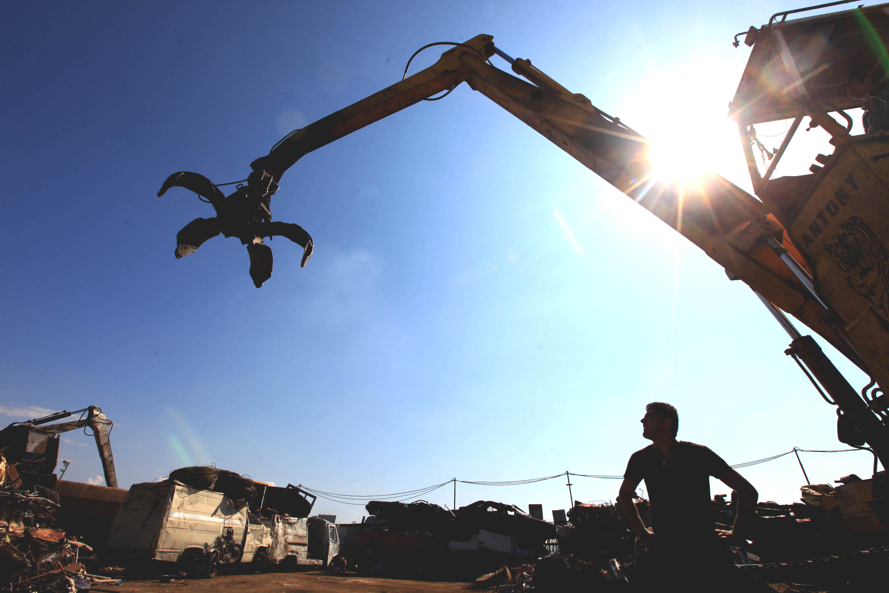 Τι προβλέπει η κοινή υπουργική απόφαση για την απόσυρση οχημάτων Ι.Χ.