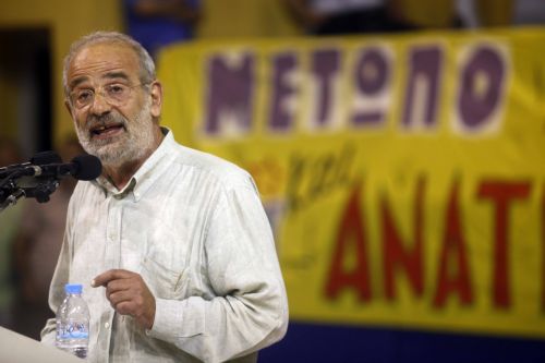 Ενστάσεις από ΚΟΕ και Αλαβάνο για τα περί «επανεκκίνησης» του ΣΥΡΙΖΑ