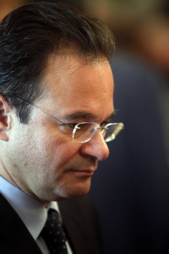 Τα μέτρα της τριετίας ύψους 12,77 δισ. ευρώ συζήτησαν τρόικα-Παπακωνσταντίνου