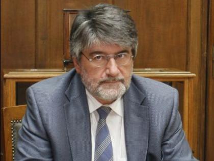 Μέτρα εξυγίανσης των κρατικών προμηθειών προωθεί το υπουργείο Ανάπτυξης