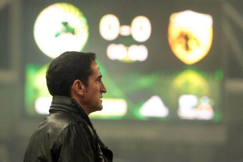 Με τρία αμυντικά χαφ η ΑΕΚ κόντρα στον Παναθηναϊκό