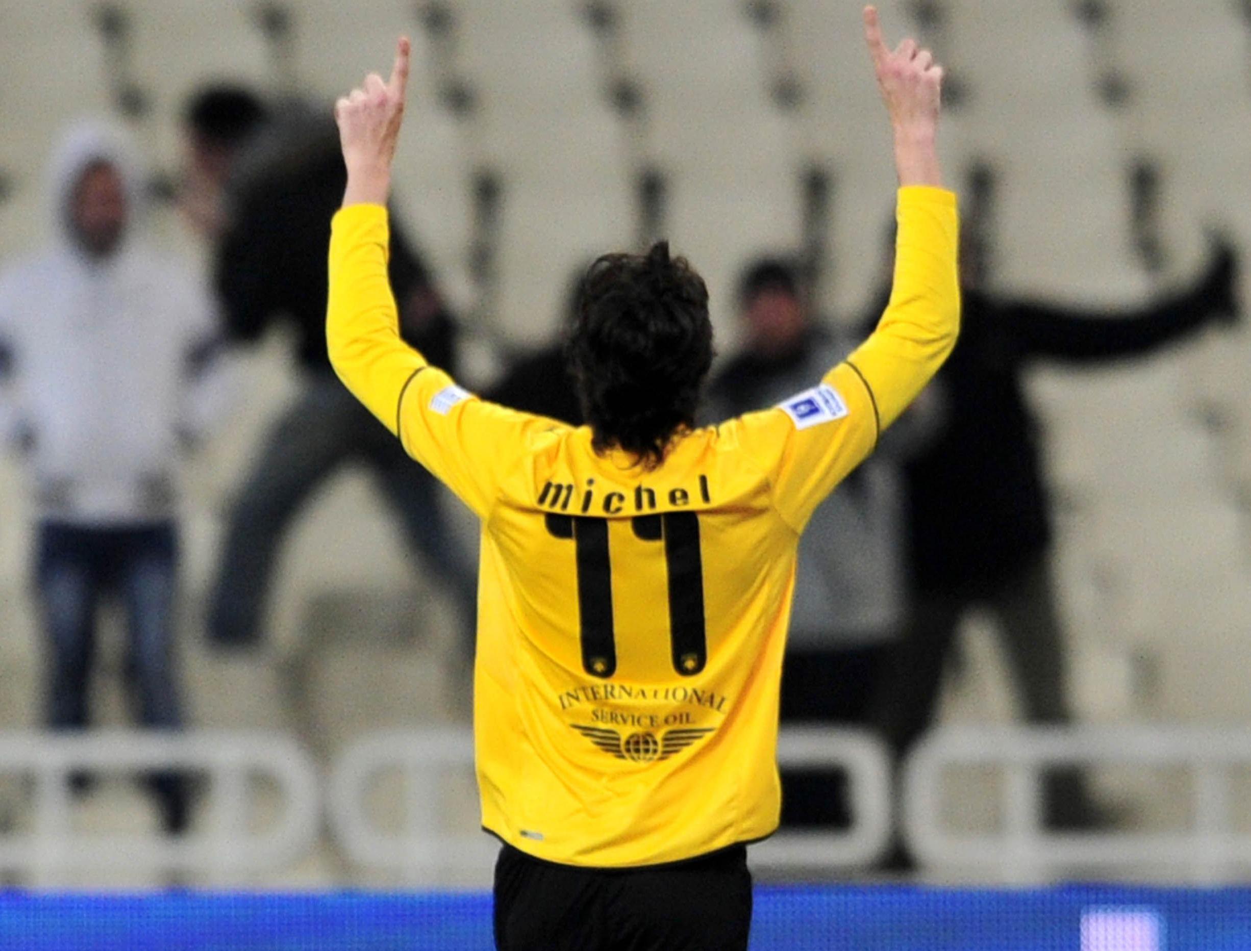 «Χαμός από βεγγαλικά» είπε ο Μίτσελ για το ντέρμπι στους Ισπανούς