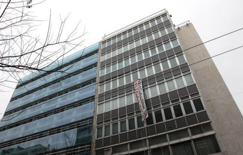 Συμβολική κατάληψη στην ΕΣΗΕΑ για την προφυλάκιση της 27χρονης Γερμανίδας