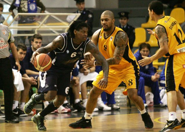 Το Μαρούσι νίκησε 74-66 τον Ηρακλή και διατηρήθηκε στην πρώτη τετράδα