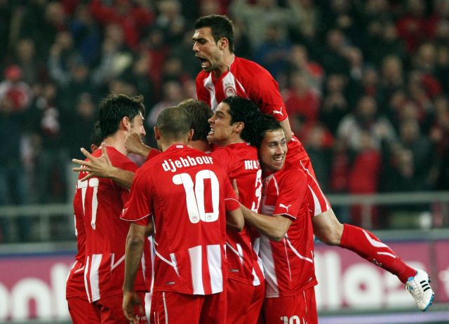 Διθυραμβικά σχόλια των ξένων ΜΜΕ για τον θρίαμβο του Ολυμπιακού