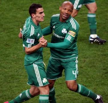 Στη διάθεση του Φερέιρα οι Μπουμσόνγκ και Λάζαρος