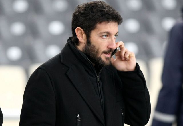 Στη Γαλλία για επαφή με προπονητές ο Κωνσταντινίδης