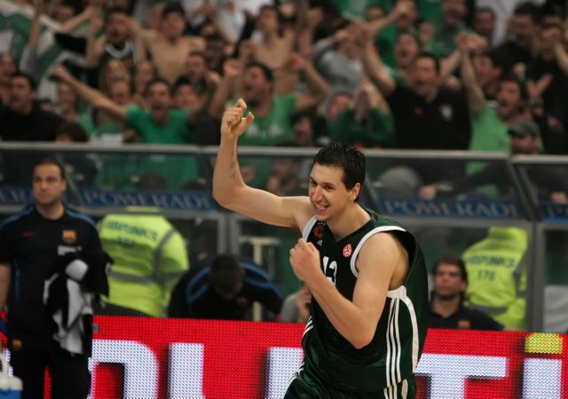 «Παρών» στην προπόνηση του ΠΑΟ ο Διαμαντίδης