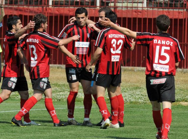 Στην κορυφή η Παναχαϊκή με το «διπλό» στην Κόρινθο