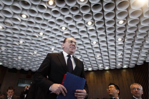 Ανοιχτό το ενδεχόμενο τριών αυξήσεων στα επιτόκια της ΕΚΤ αφήνει ο Άξελ Βέμπερ