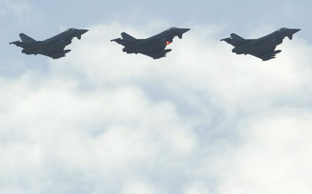 Ικανοποίηση για τη συμφωνία στο ΝΑΤΟ, δράση στη Λιβύη αναλαμβάνουν και τα Ηνωμένα Αραβικά Εμιράτα