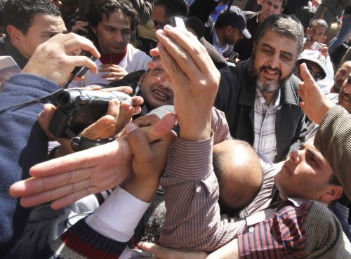 Προς άρση των περιορισμών στα πολιτικά κόμματα κινείται η Αίγυπτος