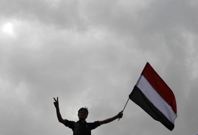 Συμφωνία για μεταβίβαση της εξουσίας αναζητά ο πρόεδρος της Υεμένης