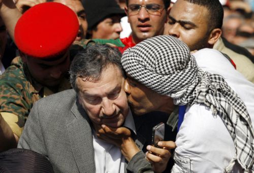 Στις 19 Μαρτίου το δημοψήφισμα στην Αίγυπτο για τις αλλαγές στο Σύνταγμα