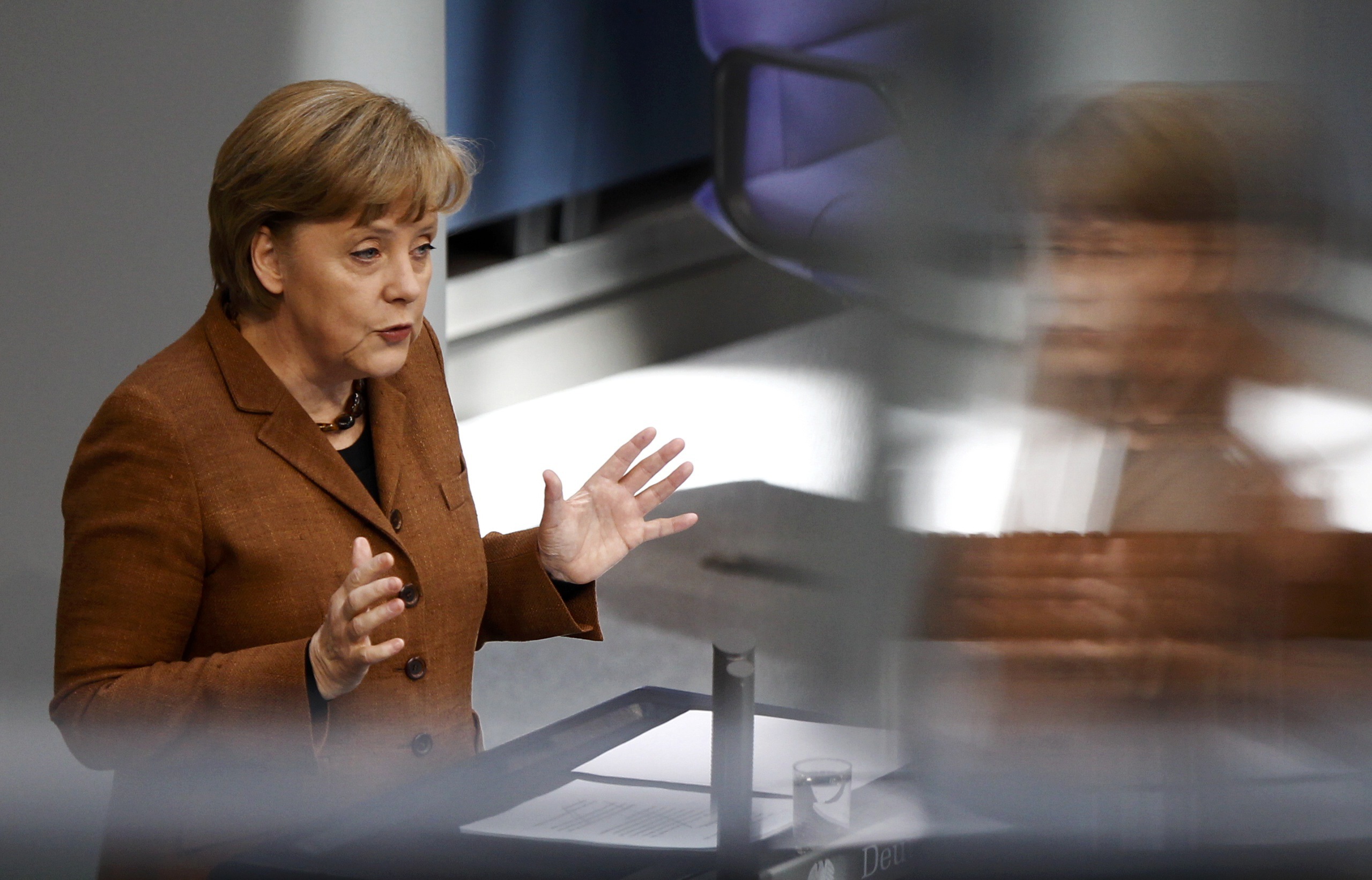 Κανένας δεν θα μείνει αβοήθητος στην Ευρώπη, διαβεβαιώνει η Ανγκελα Μέρκελ