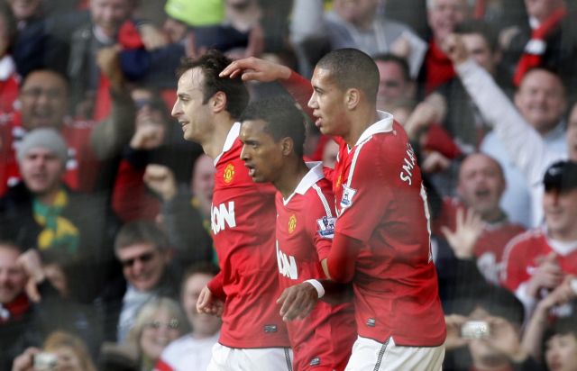 Δύσκολη νίκη για την Γιουνάιτεντ, στραβοπάτησε στο «Χόθορνς» η Αρσεναλ