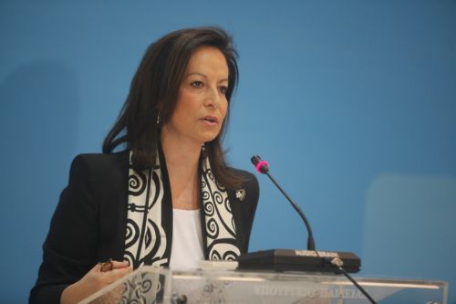 Προτάσεις για την αναπλήρωση ωρών διδασκαλίας ζητά η Άννα Διαμαντοπούλου