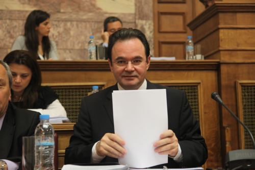 Ψηφίζεται την Τρίτη στη Βουλή το νέο φορολογικό νομοσχέδιο