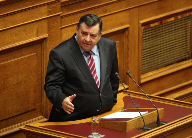 Οξεία κριτική Γ.Καρατζαφέρη σε κυβέρνηση και ΝΔ από το βήμα της Βουλής