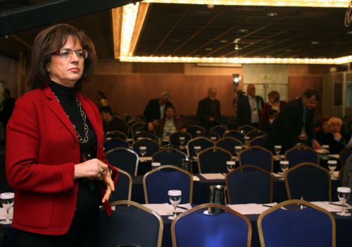 Κινητοποίηση διεθνών προσωπικοτήτων για το ευρωομόλογο θα επιδιώξει η αρμόδια Επιτροπή