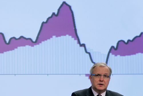 Προϋποθέσεις ακόμα και στην παροχή επιδόματος ανεργίας προτείνει ο Όλι Ρεν