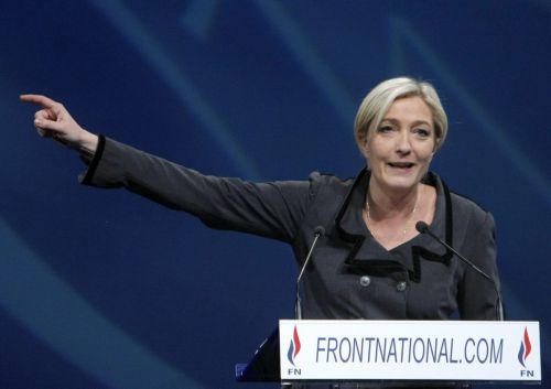 Την τρίτη θέση, αλλά με υψηλό ποσοστό, δίνει νέα δημοσκόπηση στη Μαρίν Λε Πεν