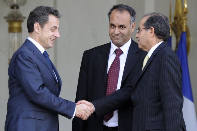 Το Παρίσι αναγνώρισε τους αντικαθεστωτικούς στη Λιβύη, «πυρετός» σε ΝΑΤΟ και ΕΕ