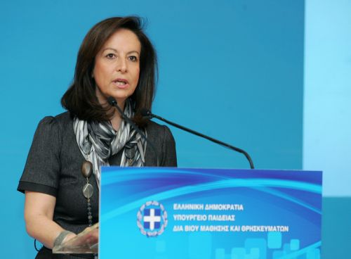 Η Αθήνα περιμένει ξεκάθαρο μήνυμα από την ΕΕ, δήλωσε η Άννα Διαμαντοπούλου