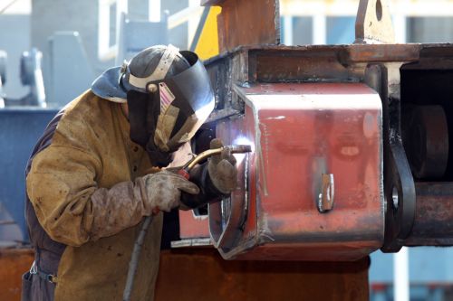 Αίτηση υπαγωγής στο άρθρο 99 του Πτωχευτικού Κώδικα από τα Ναυπηγεία Ελευσίνας
