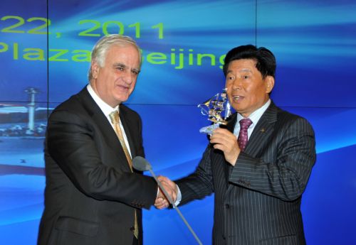 Αναθερμαίνεται το ενδιαφέρον της Cosco για το εμπορευματικό κέντρο στο Θριάσιο