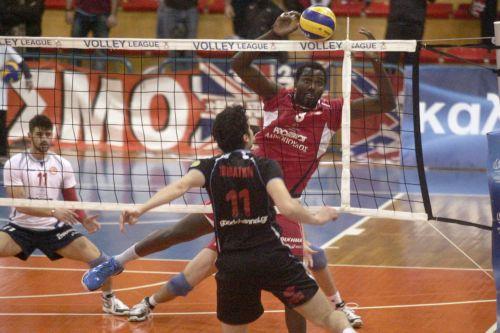 Ζωντανή η ΕΑΠ με «διπλό» στου Ρέντη, δύσκολες νίκες για Αλεξανδρούπολη και Άρη