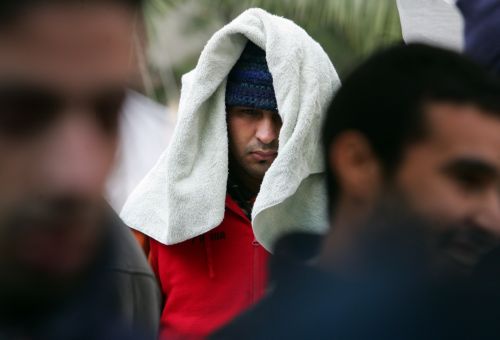 Λύση ή απέλαση, το μήνυμα της κυβέρνησης στους μετανάστες της «Υπατίας»