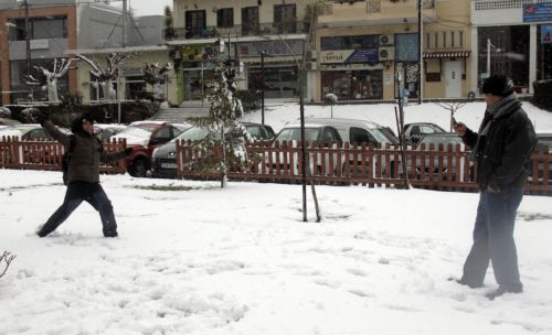 Αλαλούμ με τα σχολεία που δεν λειτουργούν λόγω χιονιού στην Αττική
