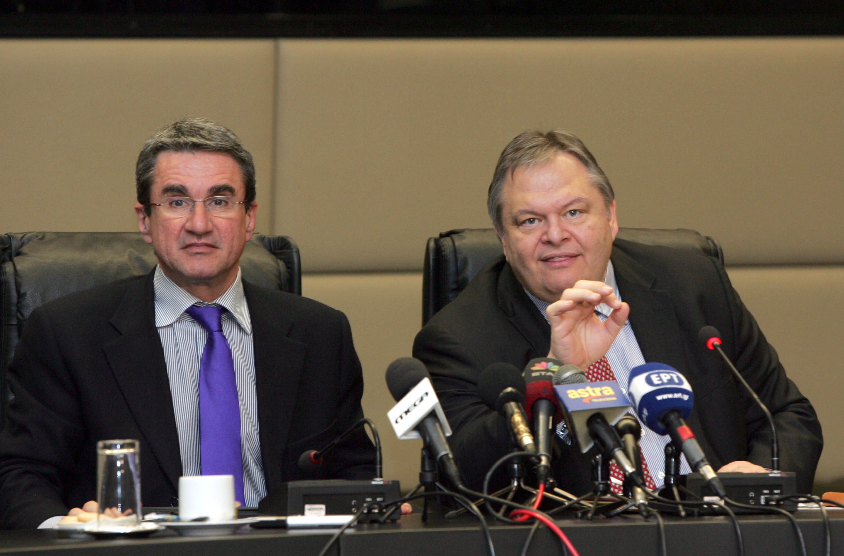 Επεκτείνεται η συνεργασία των υπουργείων Εθνικής Άμυνας και Υγείας