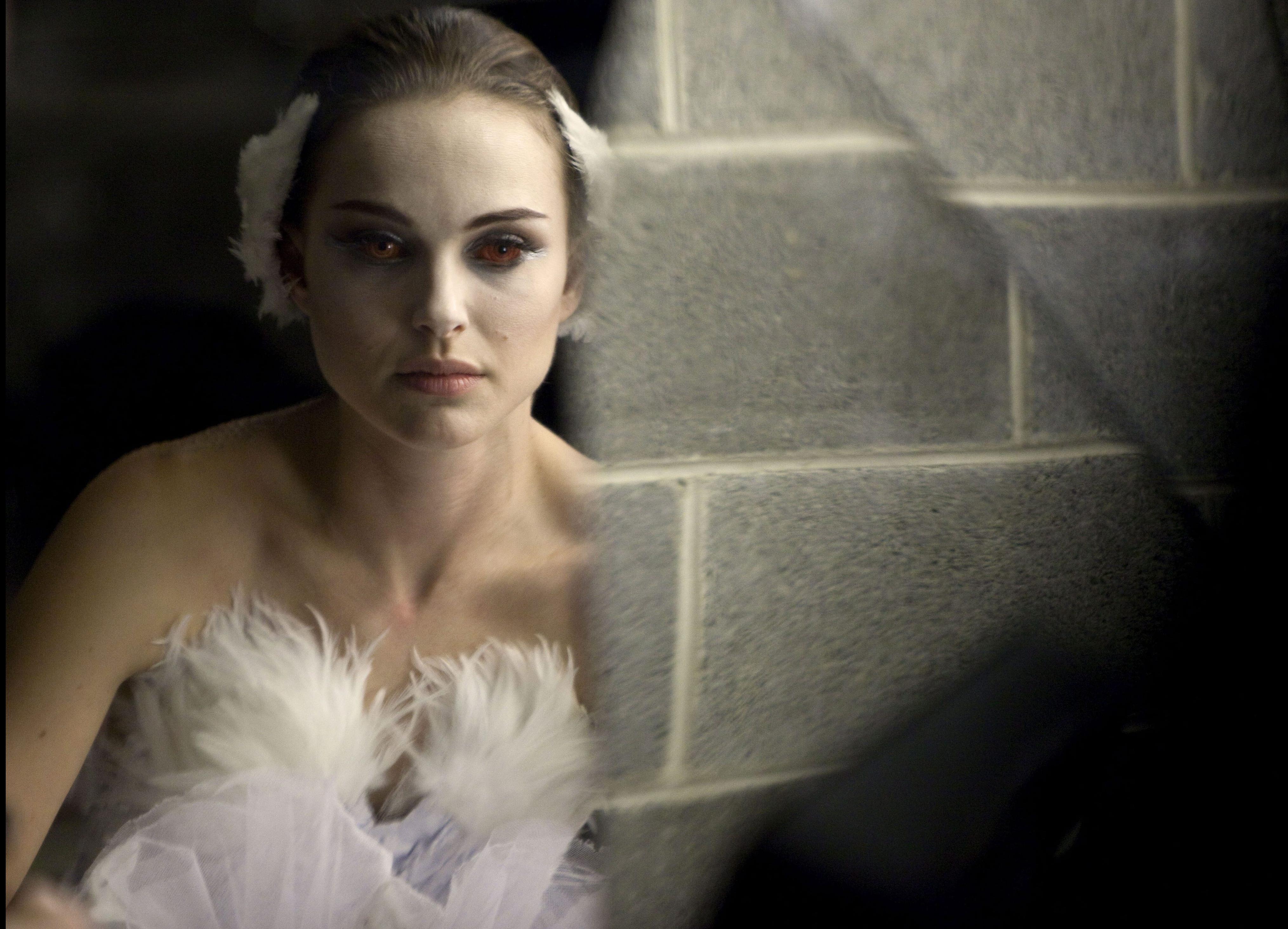 Η Πόρτμαν δεν μπορούσε να χορέψει, αποκαλύπτει η ντουμπλέζ της στον «Μαύρο Κύκνο»