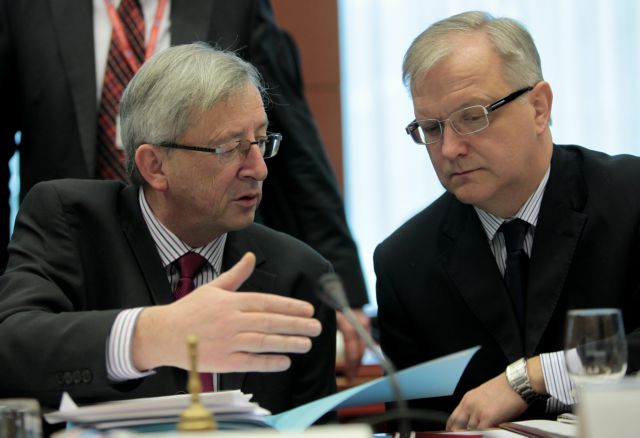 Πυρετώδεις διαβουλεύσεις στο Eurogroup για τη συμφωνία-πακέτο κατά της κρίσης χρέους