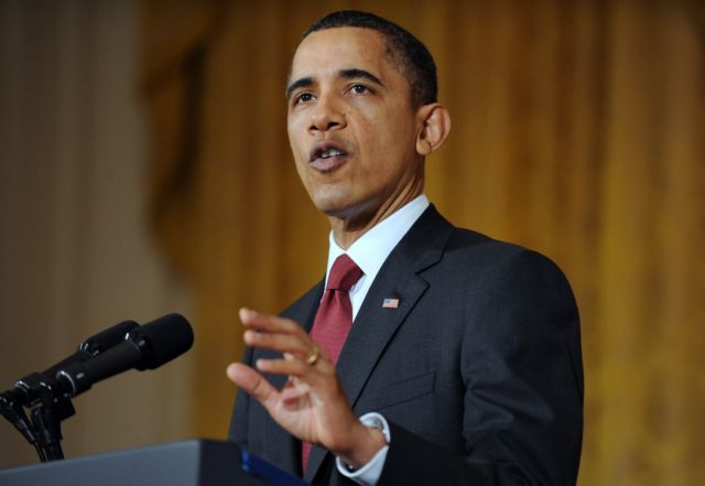 Μήνυμα στον Μπαράκ Ομπάμα στέλνει ο Μουαμάρ Καντάφι