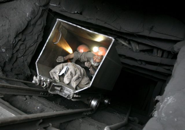 Τουλάχιστον 21 νεκροί από εκρήξεις σε ορυχείο του Πακιστάν, παγιδευμένοι δεκάδες εργάτες