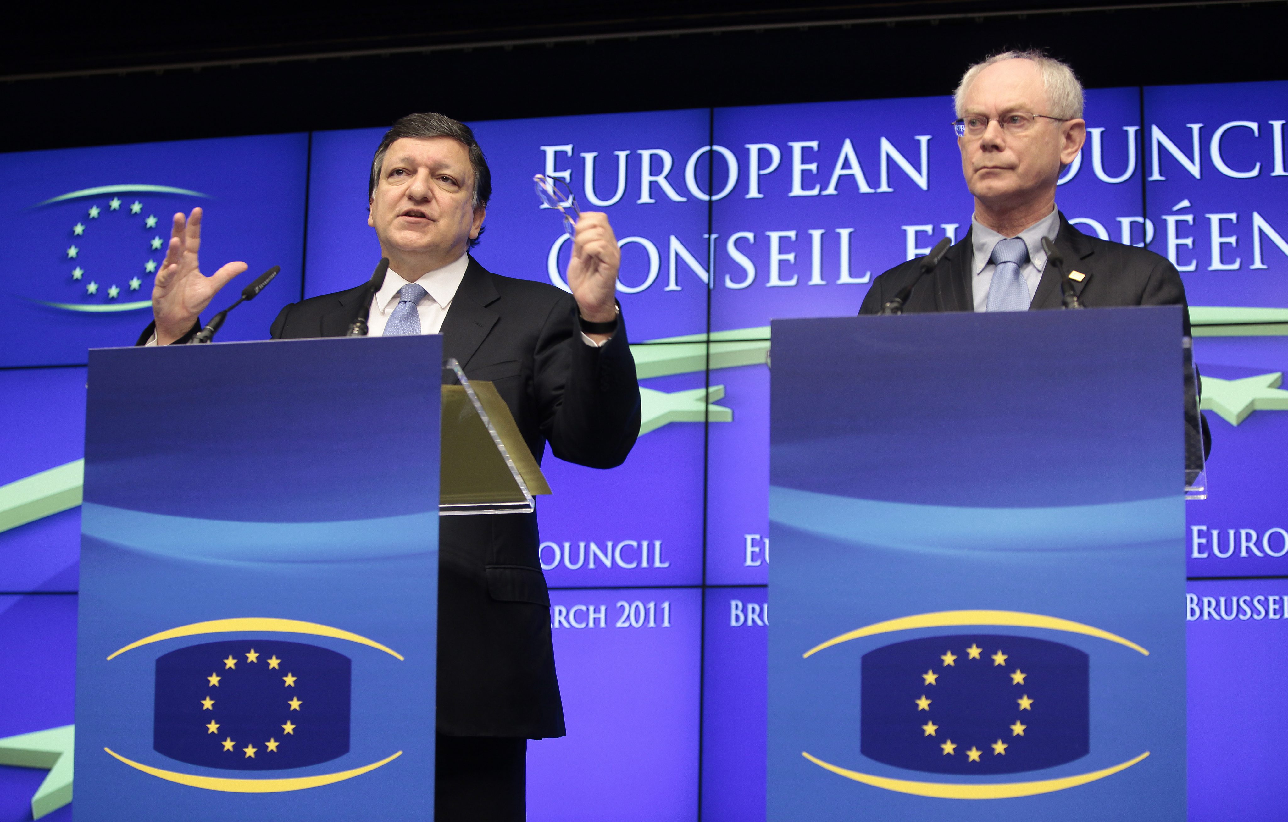 Με γερμανική σφραγίδα η συμφωνία της ΕΕ στο πακέτο-λύση για την κρίση χρέους