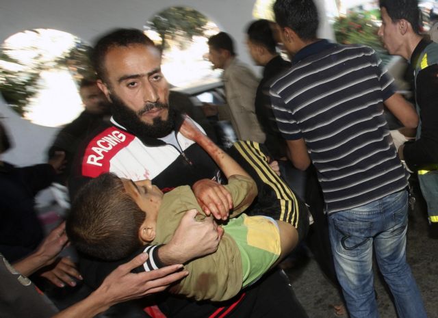 Έξαρση βίας στη Μέση Ανατολή, επιδρομές στη Γάζα και ρουκέτες στο Ισραήλ