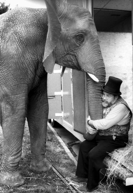 Σε τέσσερις πόλεις ταξιδεύει ψηφιακά το Φεστιβάλ Ντοκιμαντέρ Θεσσαλονίκης