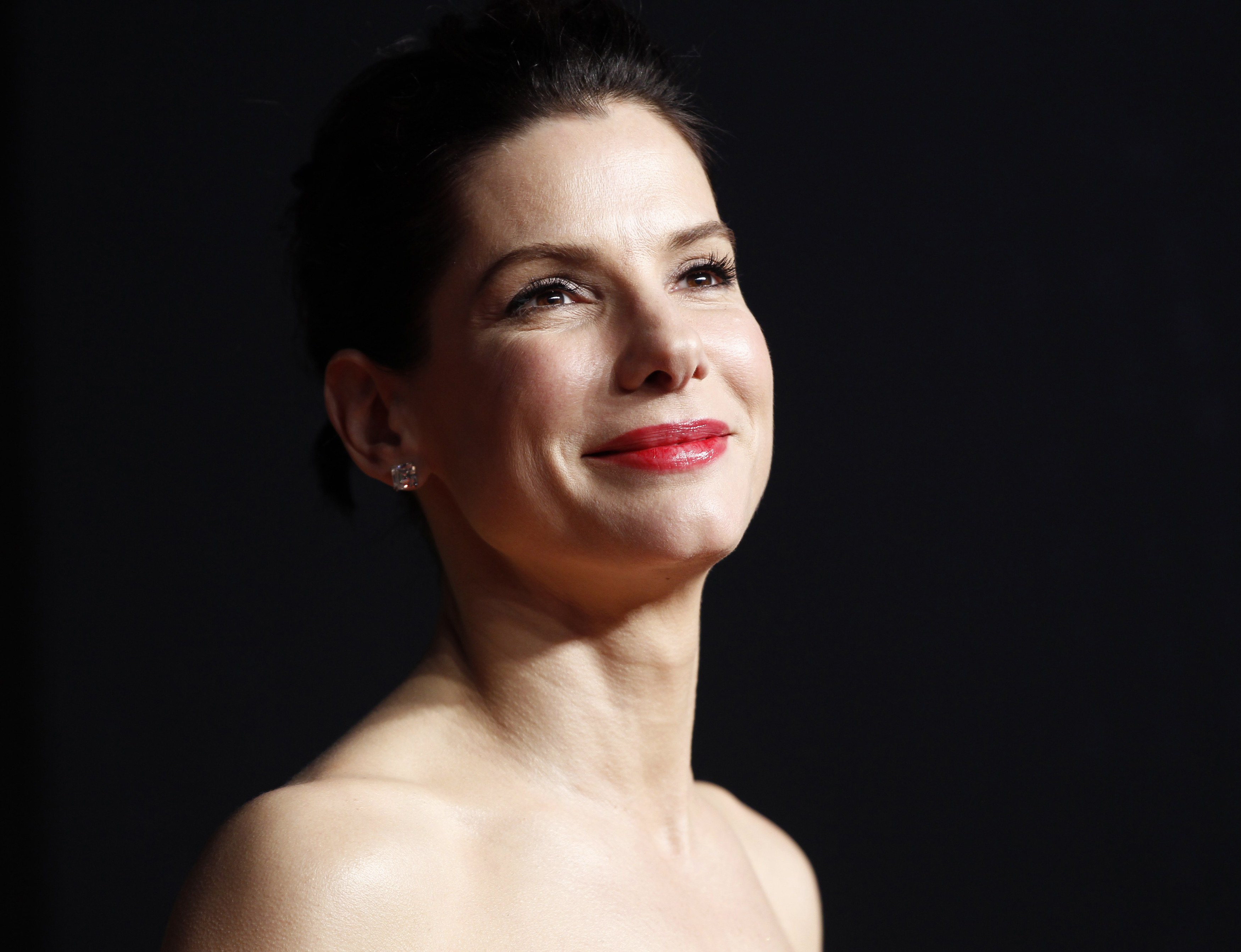 Δωρεά 1 εκατ. δολαρίων από τη Σάντρα Μπούλοκ για την Ιαπωνία