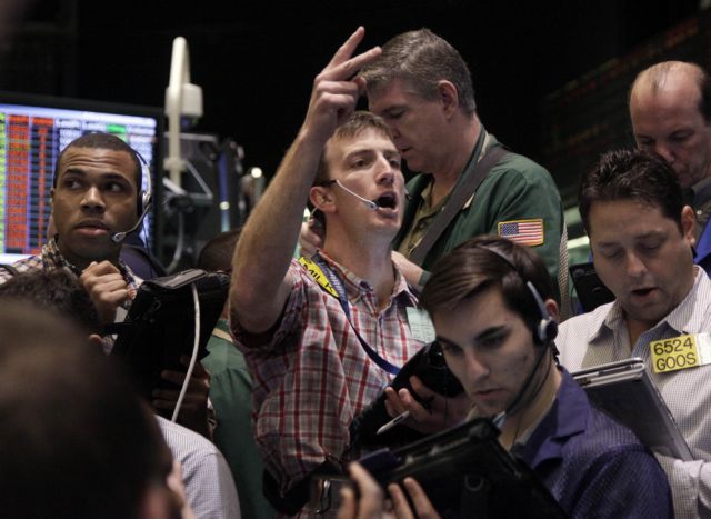 Πτώση 2% στις τιμές του πετρελαίου μετά τον καταστροφικό σεισμό στην Ιαπωνία