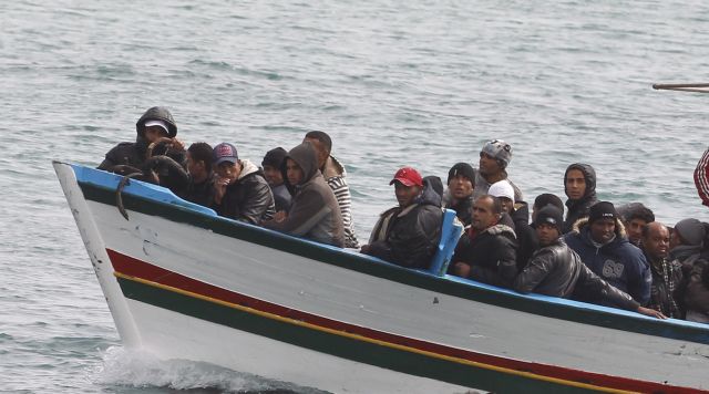 Η Ιταλία «μπλοκάρει» πλοίο με Μαροκινούς που διέφυγαν από τη Λιβύη
