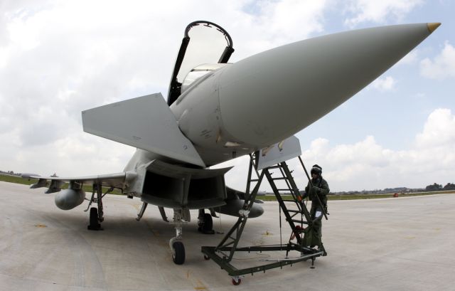 Παρατείνεται η αδυναμία του ΝΑΤΟ να συμφωνήσει για τις επιχειρήσεις στη Λιβύη